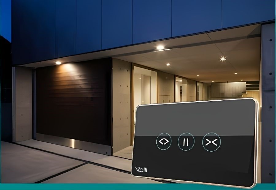 Công tắc cửa cuốn thông minh Rạng Đông thiết kế hiện đại