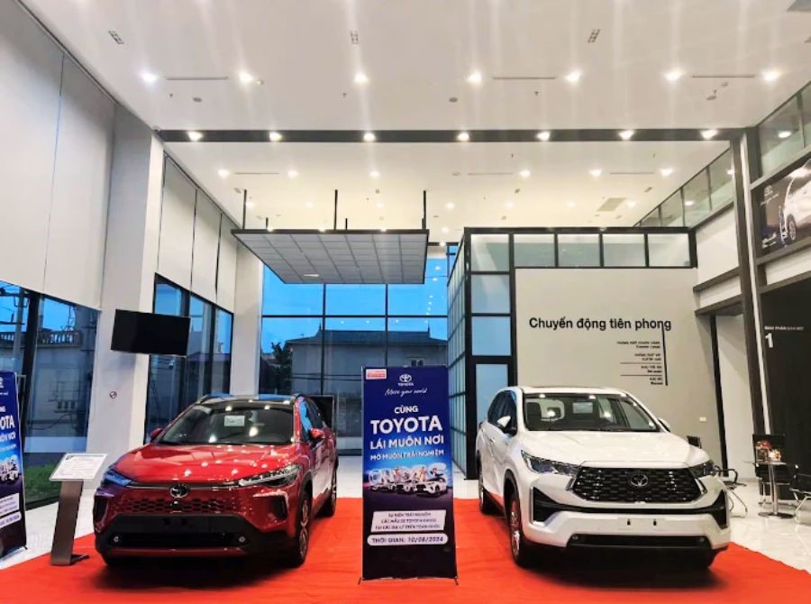 Giải pháp chiếu sáng showroom Toyota Hùng Hải - Elmall triển khai dự án đèn LED Rạng Đông