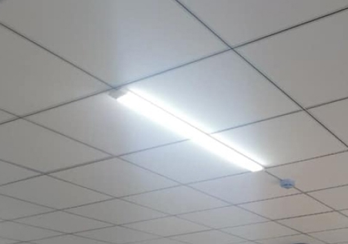 M26 DM 7 Đèn bán nguyệt M26 ĐM 1200/40W với độ bền cao lên tới 25.000 giờ sử dụng