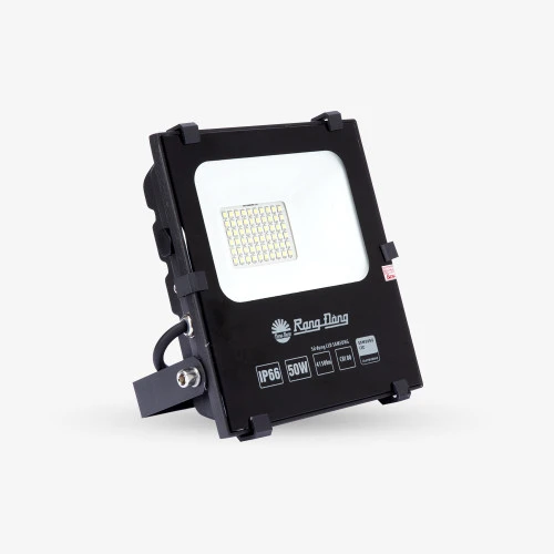 Đèn pha LED 50W CP06 Rạng Đông góc nghiêng mặt trước 3