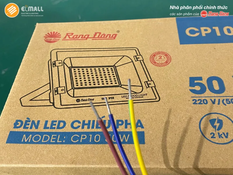 cách lắp đặt đèn pha LED CP10 50W