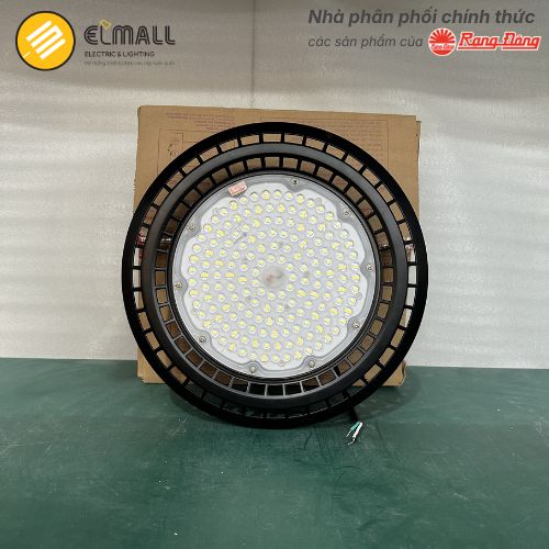 mat truoc den led high bay hb03 390 200w