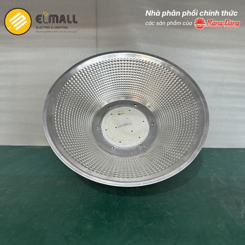 mặt trước đèn led nhà xưởng 50w