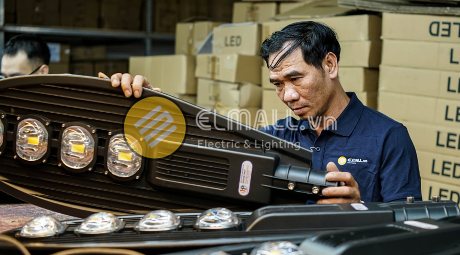 nha phan phoi bong den led rang dong chinh hang nhà phân phối bóng đèn led rạng đông