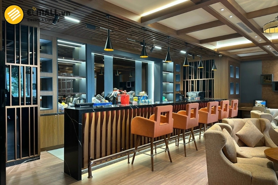 đèn led được sử dụng trong không gian nhà hàng
