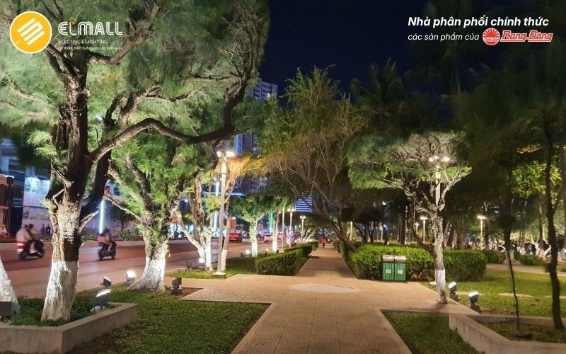 Chiếu sáng sân vườn công viên khu đô thị